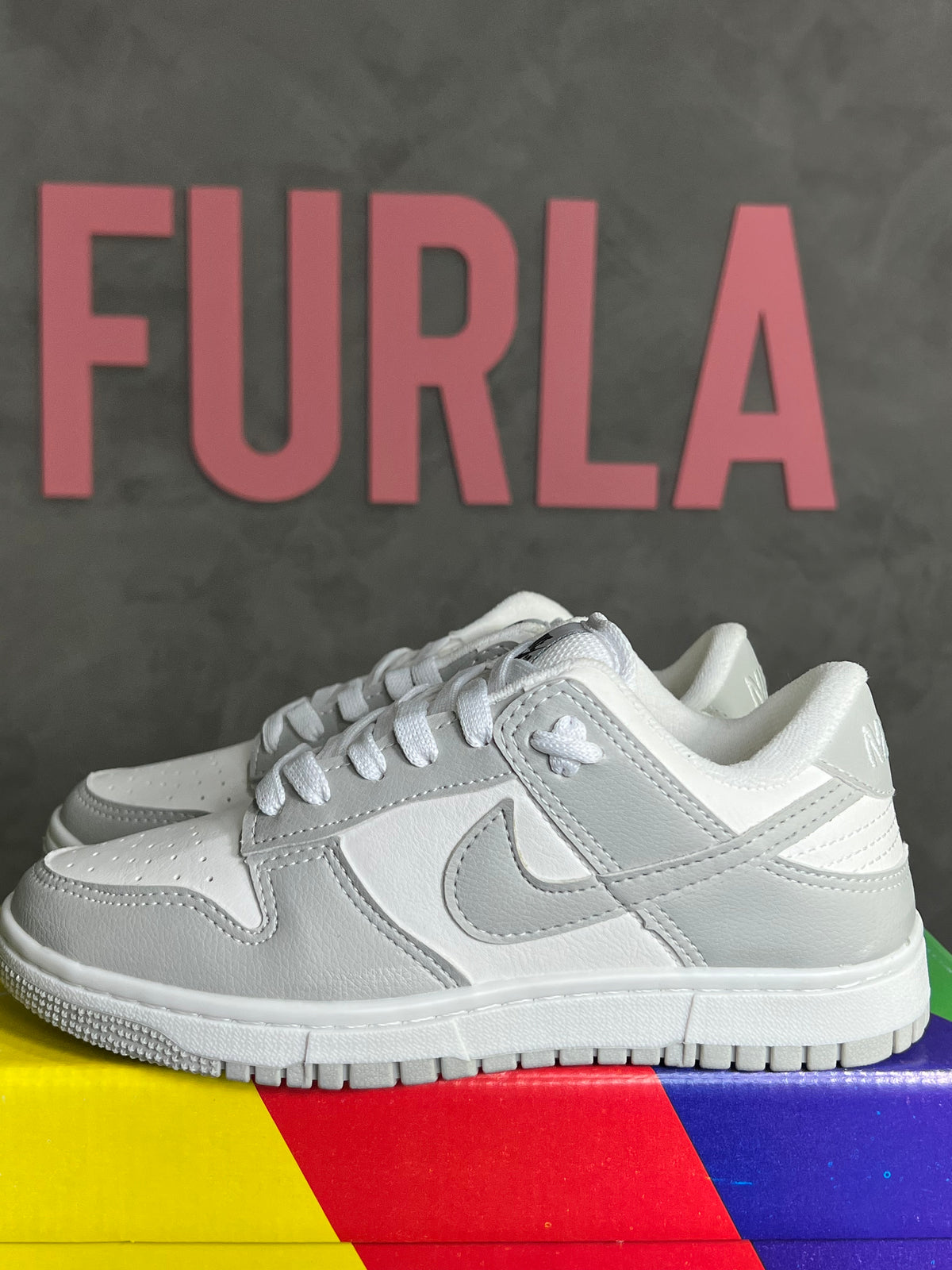 Tênis Dunk Low Branco Cinza